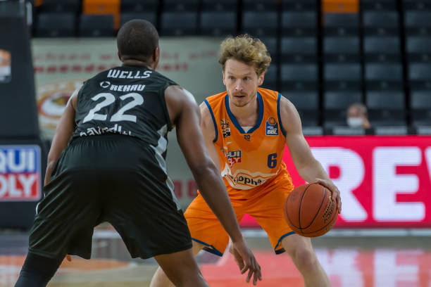 切尔西虽出 切尔西虽出