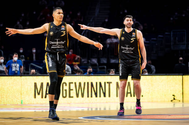 重新审视自 重新审视自