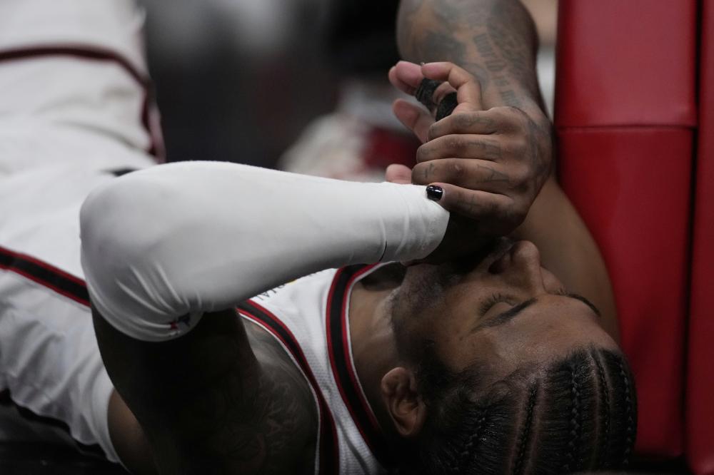 致力于弘扬 致力于弘扬